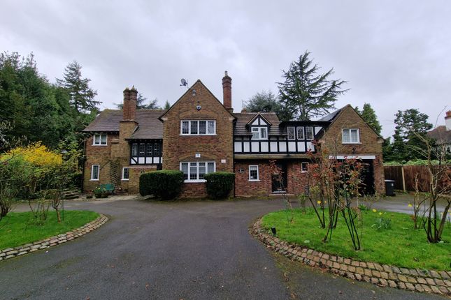 Thumbnail Flat to rent in Wergs Road, Tettenhall