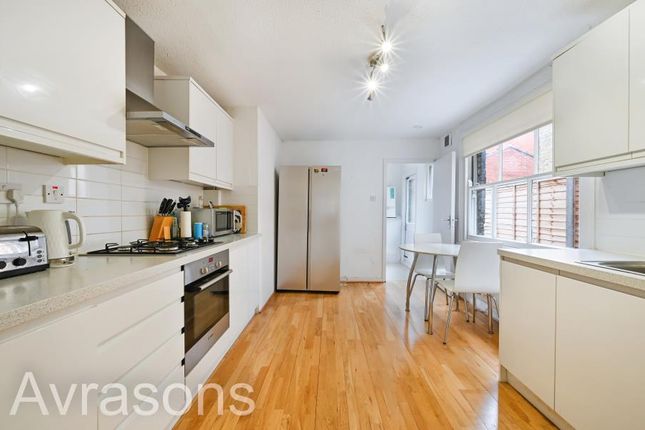 Thumbnail Property to rent in St Alphonsus Road, Clapham Common, London