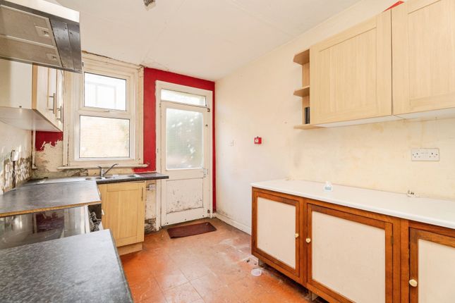 Flat 1, 34, Cromer Road, Norfolk photo 3