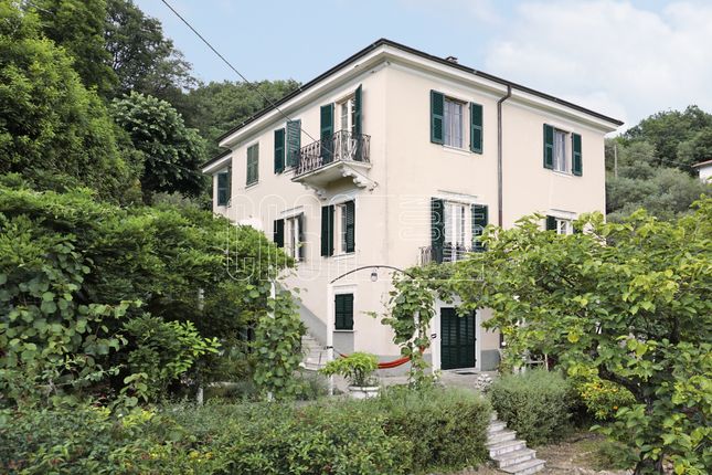 Thumbnail Villa for sale in Via Della Guercia, 42 La Spezia, La Spezia (Town), La Spezia, Liguria, Italy