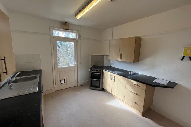 Flat to rent in Fff 49 Sunnyside Road, Weston-Super-Mare, North Somerset
