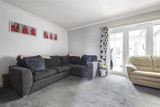 21, Prescott Avenue, Orpington photo 4