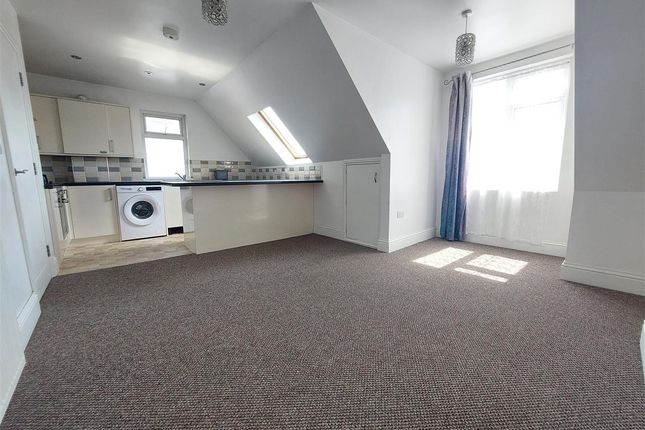 Flat 3, Flat 3, Folkestone photo 3