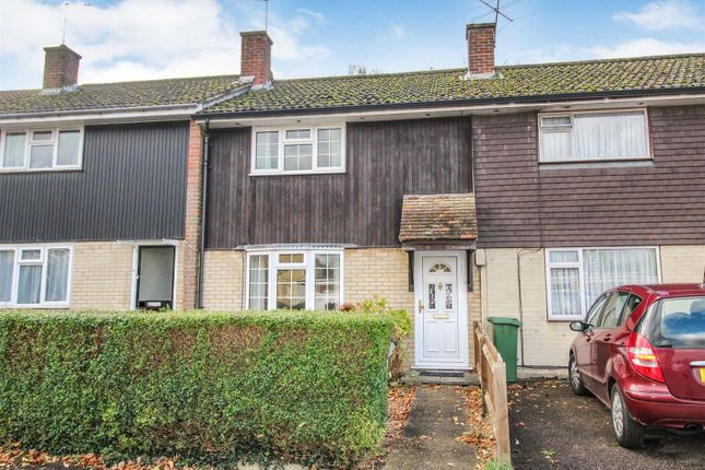 Terraced house for sale in Larchwood Road, Hemel Hempstead