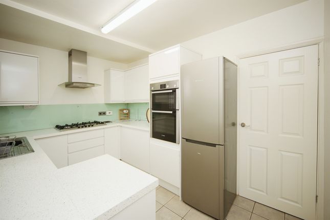 Flat for sale in Chelmscote Road, Solihull