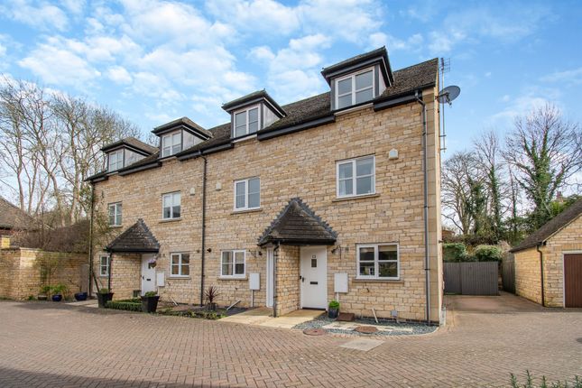 End terrace house for sale in Aldgate Court, Ketton, Stamford