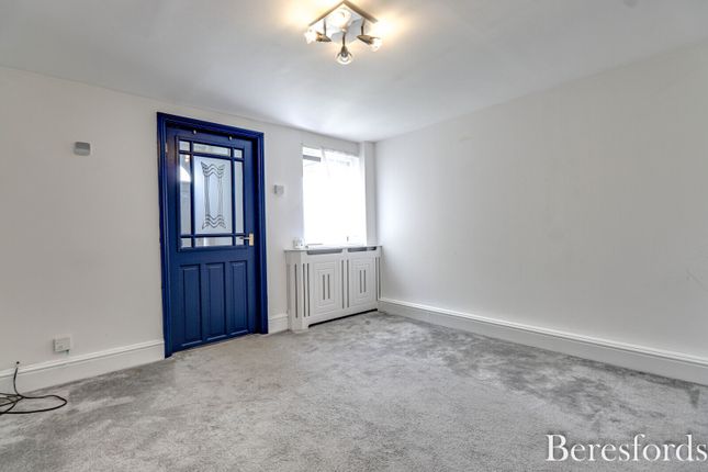 4, Mount Pleasant Cottages, Brentwood photo 2