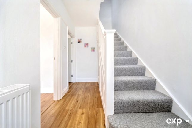 5, Higher Furzeham Road, Brixham photo 4