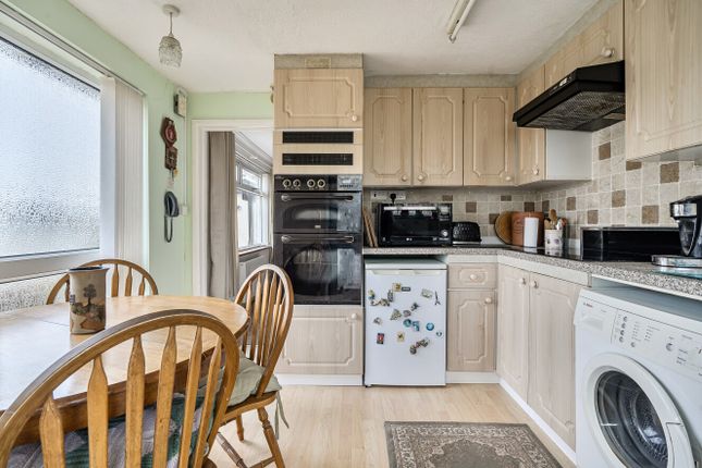 50, Broadmead, Cornwall photo 4