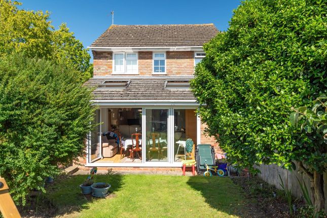 End terrace house for sale in Hunters Close, Tring