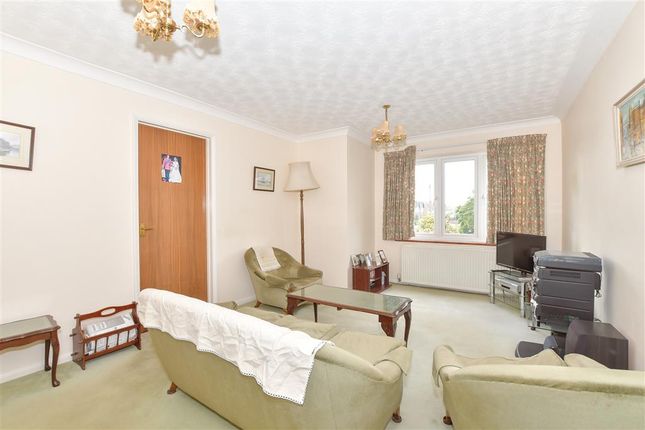 Thumbnail Maisonette for sale in Claremont Road, Deal, Kent