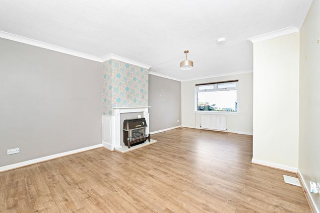 33, Sherwood Loan, Bonnyrigg photo 2
