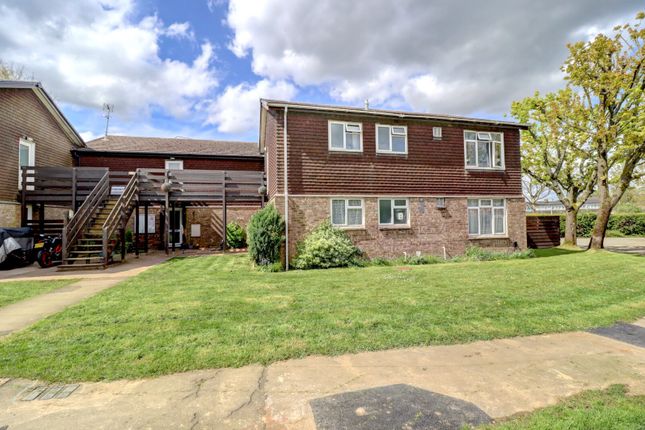 Thumbnail Flat for sale in Wrights Lane, Prestwood, Great Missenden