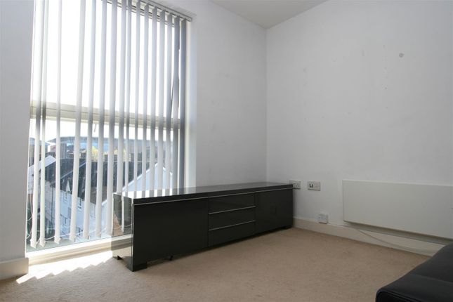 943, Sinope, 26 Ryland Street, Birmingham photo 4