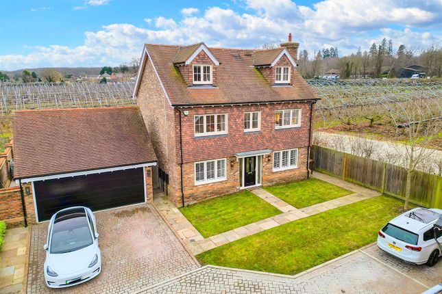 Thumbnail Detached house for sale in Penny Close, Boughton Monchelsea, Maidstone