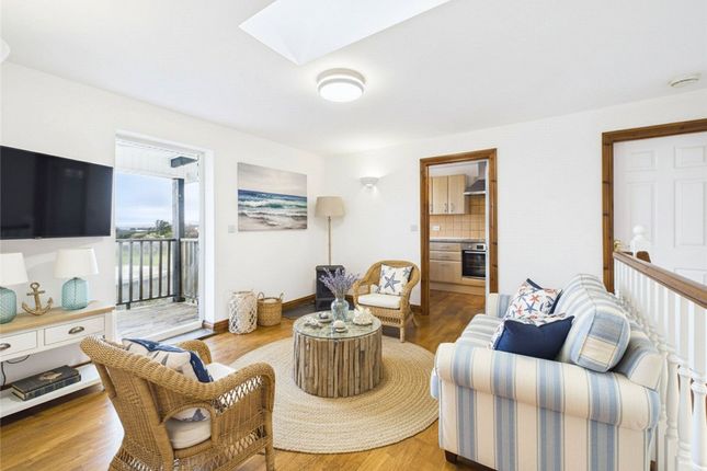 4 Kays Mews Fore Street, Tintagel photo 2