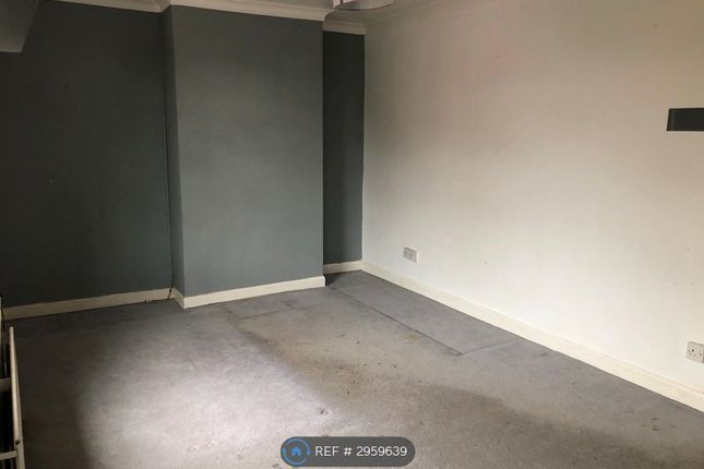 Mentmore Road, Rochdale photo 5