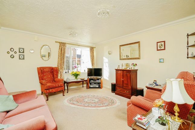 42, Rawthey Avenue, Didcot photo 2