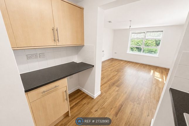 Flat, Mulberry Court Wick Road, Bristol photo 5