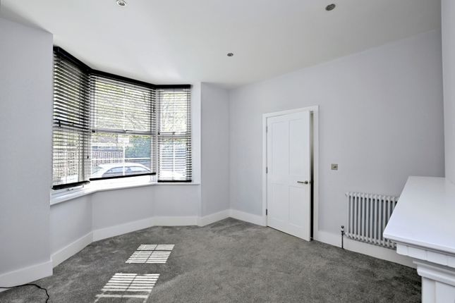 16, Charles Street, Hampshire photo 3