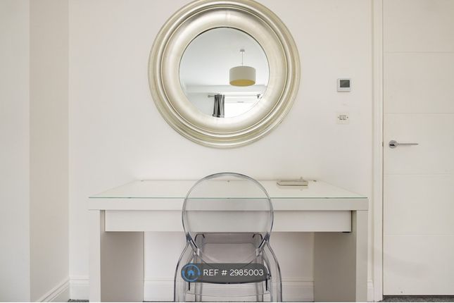 Apartment C, Eastnor Castle Chalton Street, London photo 5