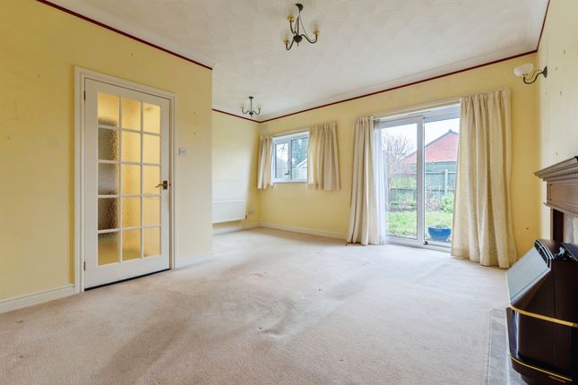 29, Chater Close, Leicester photo 2