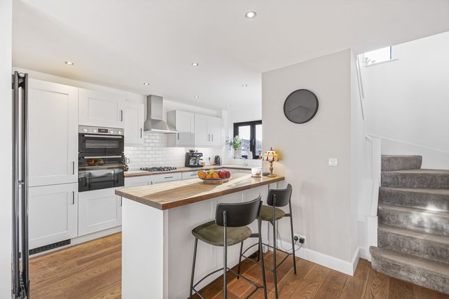 4 Timsbury Court, Steventon, Abingdon photo 2