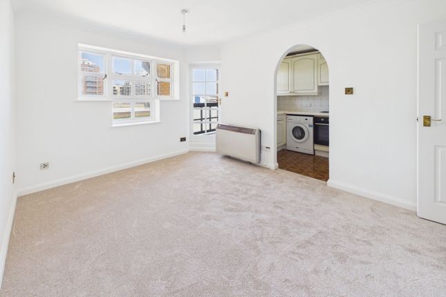 Flat 15, Marys Place Emerald Quay, Shoreham-By-Sea photo 5