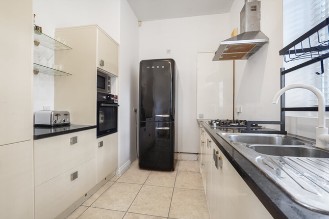 Terraced house for sale in Redhouse Lane, Chapel Allerton