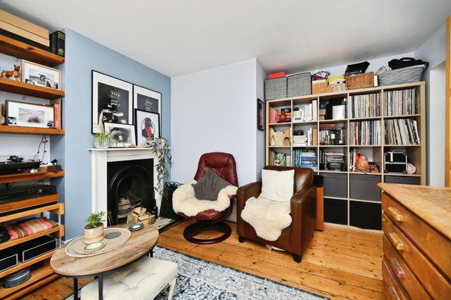 9a, Grantham Road, Brighton photo 3