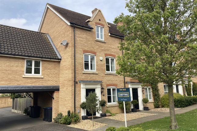 Town house for sale in Welland Place, Ely