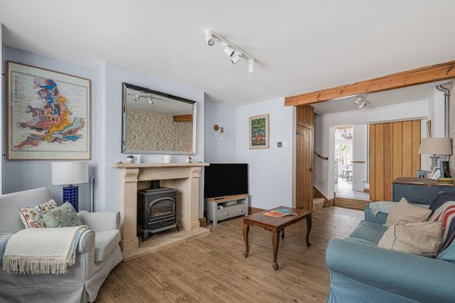 Aelia Cottage, 76, Gloucester Street, Gloucestershire photo 2