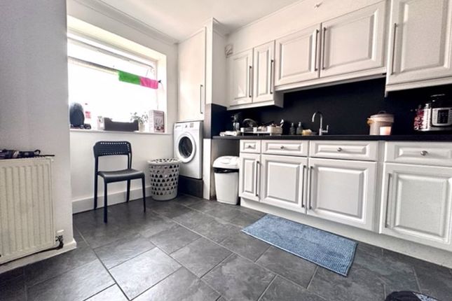 1 Dorney Court, Magdala Road, Portsmouth photo 4