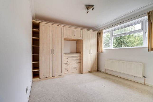 4, Pondsmeade, St. Albans photo 4