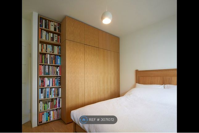 Flat, Kendal House Collier Street, London photo 5