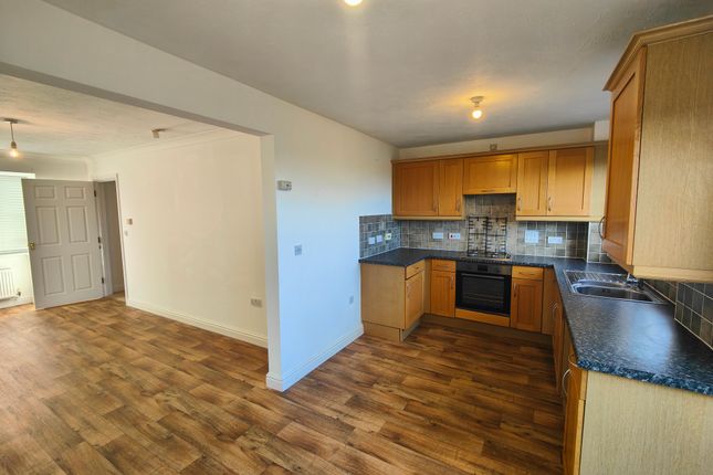 34, Penryn photo 3