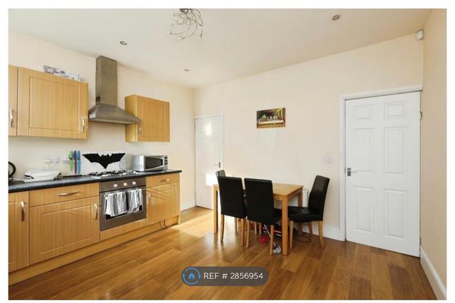 Prospect Place, Doncaster photo 5