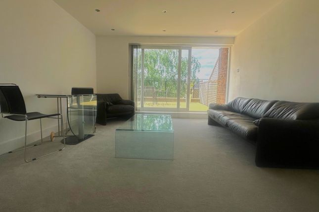 Thumbnail Flat to rent in Fitzjohns Avenue, London