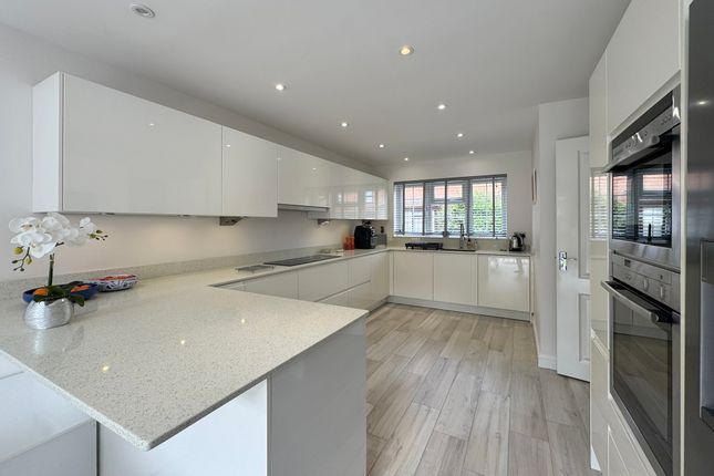 9Cp Kitchen 1