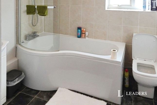 ROOM 5, 110, Winchester Road, Winchester Road photo 4