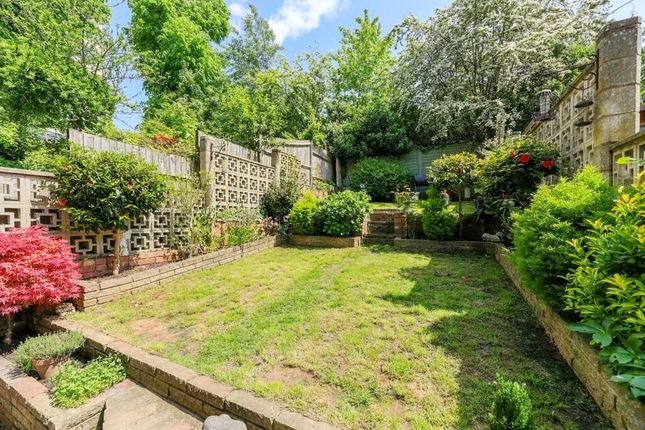 Thumbnail Town house for sale in Buckstone Close, London
