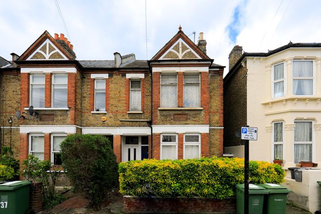 Thumbnail Flat for sale in Radford Road, Hither Green, London