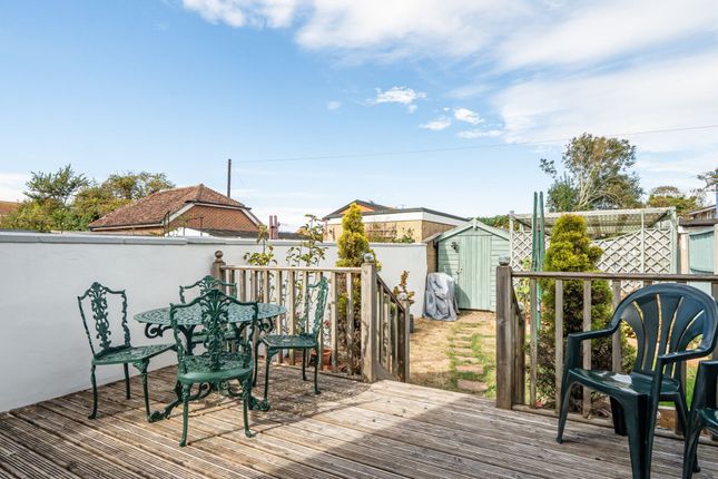 31 Church Road, Chichester photo 4