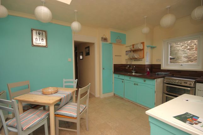 18 Fore Street, St. Austell photo 2