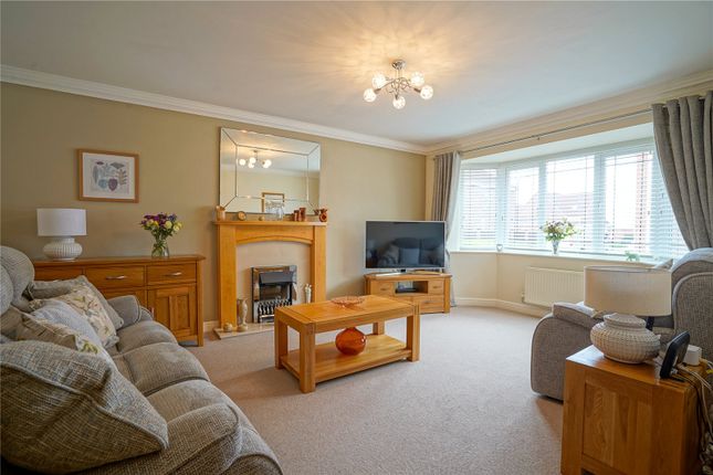 11, Hilldrecks View, Rotherham photo 2