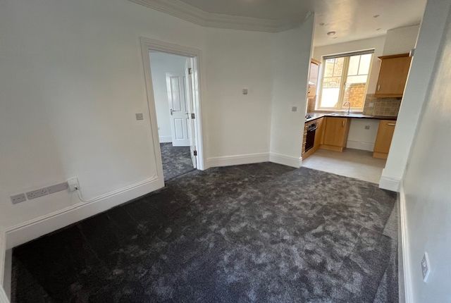 Flat to rent in Clickers Mews, Upton, Northampton