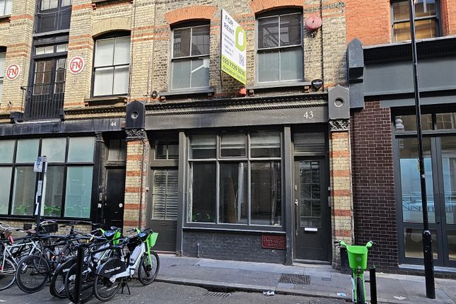 Retail premises to let in 43 Charlotte Road, Shoreditch, London