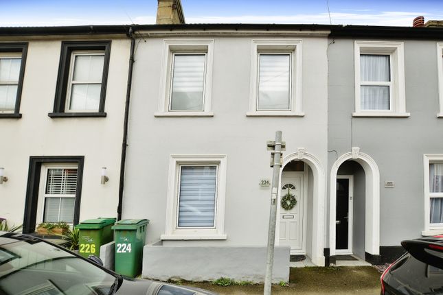 Thumbnail Terraced house for sale in Seabrook Road, Hythe