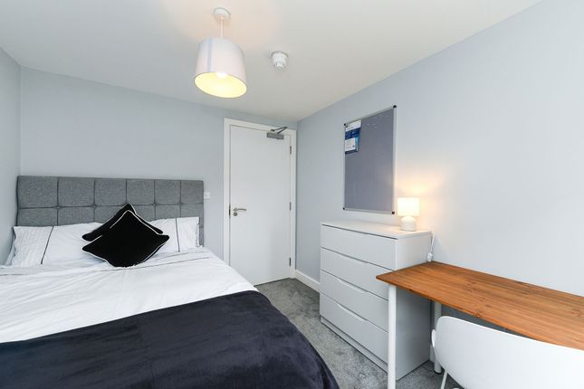 Flat 2, Varsity Court Fletcher Road, Nottingham photo 3