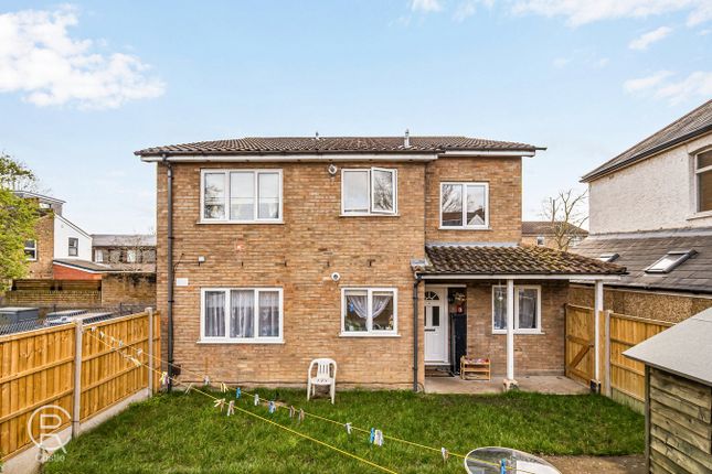 1-bed flat on 22, April Close, London, £280,000